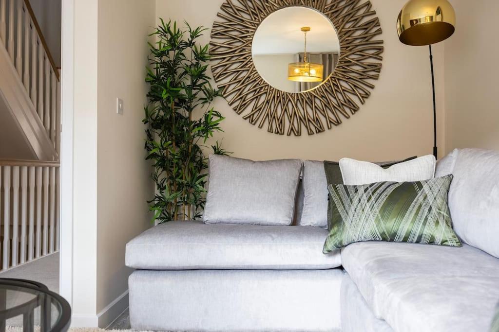 Free Parking/luxurious 3 Bd House/best Offer Londra